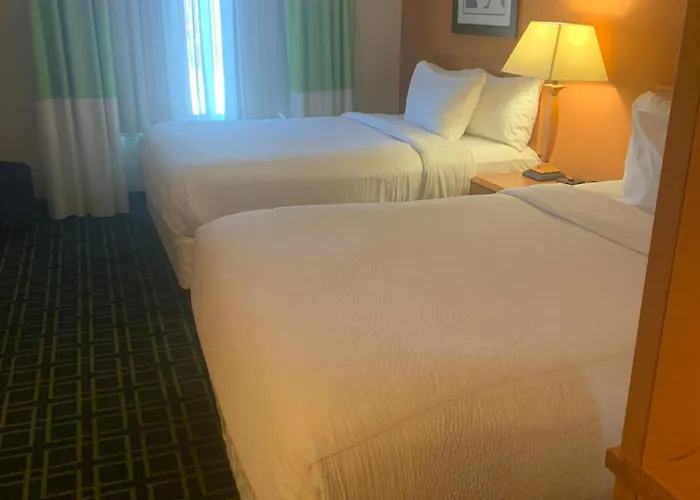 Fairfield And By Marriott 3* Marion