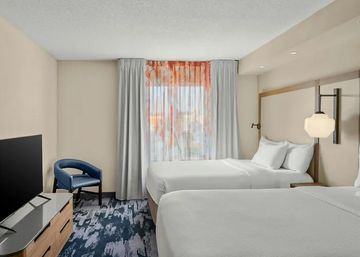 Fairfield And By Marriott 3*