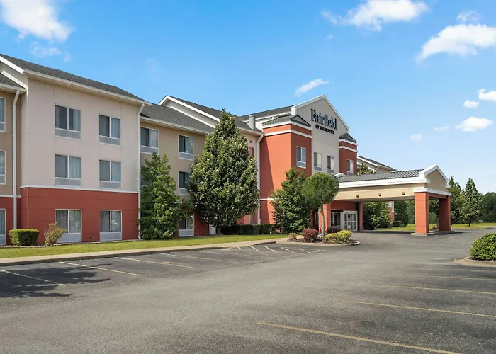 Fairfield And By Marriott Hotel Marion