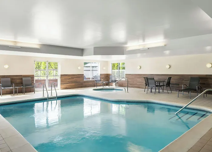 Fairfield And By Marriott Hotel 3*